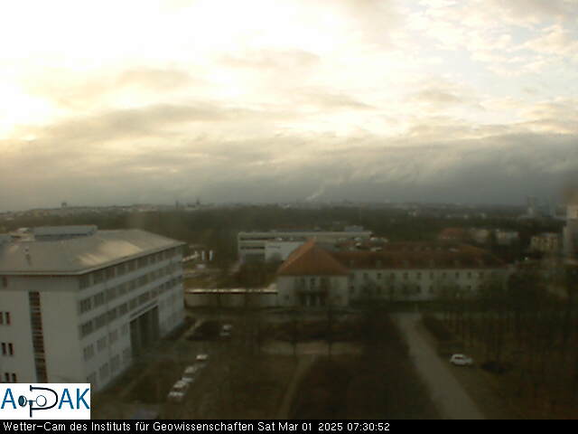 https://wdaten.geo.uni-halle.de/bitmaps/image25-03-01_07-30-52-51.jpg  25-03-01 07:30:52 