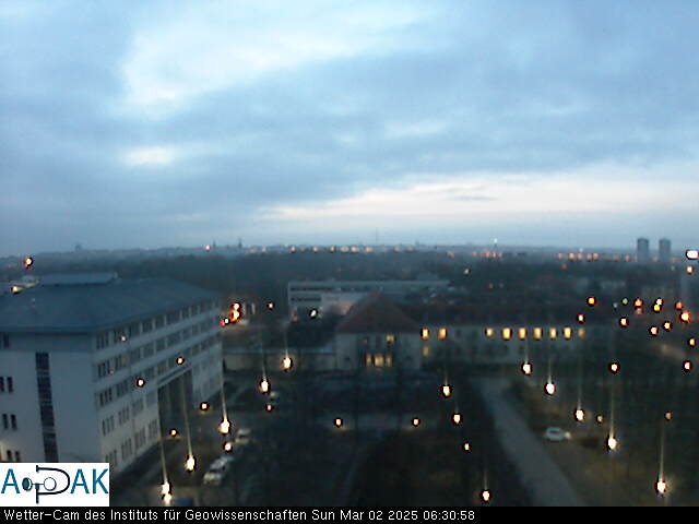 https://wdaten.geo.uni-halle.de/bitmaps/image25-03-02_06-30-58-68.jpg  25-03-02 06:30:58 