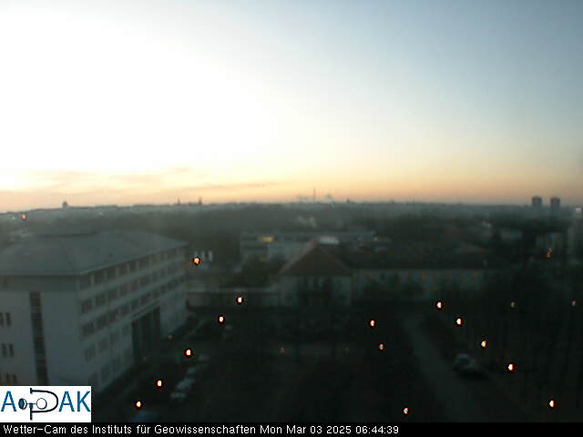 https://wdaten.geo.uni-halle.de/bitmaps/image25-03-03_06-44-39-74.jpg  25-03-03 06:44:39 