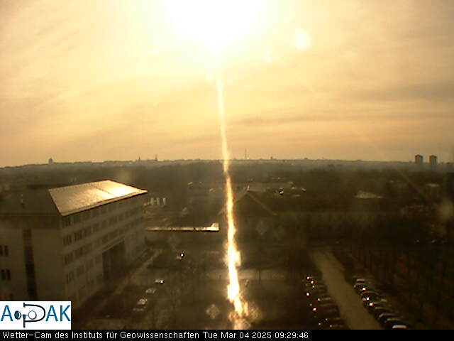 https://wdaten.geo.uni-halle.de/bitmaps/image25-03-04_09-29-46-02.jpg  25-03-04 09:29:46 