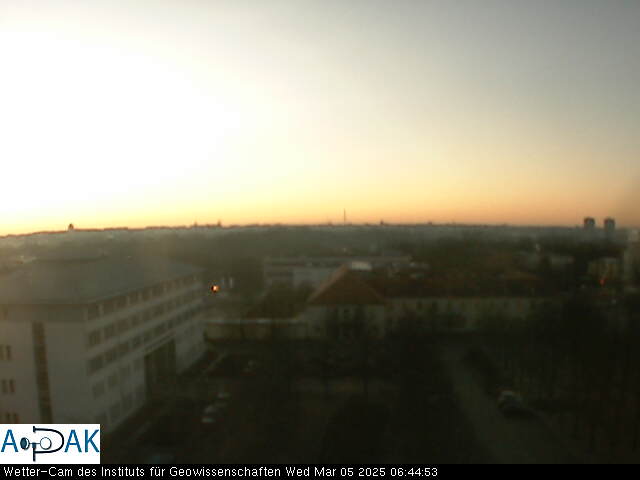 https://wdaten.geo.uni-halle.de/bitmaps/image25-03-05_06-44-53-30.jpg  25-03-05 06:44:53 