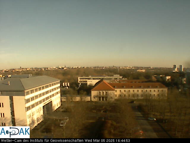 https://wdaten.geo.uni-halle.de/bitmaps/image25-03-05_16-44-53-54.jpg  25-03-05 16:44:53 