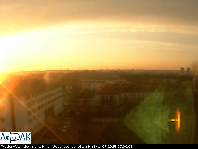 https://wdaten.geo.uni-halle.de/bitmaps/image25-03-07_07-00-06-59.jpg  25-03-07 07:00:06 