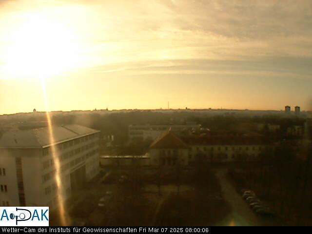 https://wdaten.geo.uni-halle.de/bitmaps/image25-03-07_08-00-06-60.jpg  25-03-07 08:00:06 
