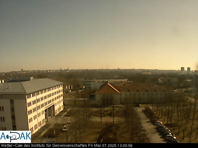 https://wdaten.geo.uni-halle.de/bitmaps/image25-03-07_13-00-06-70.jpg  25-03-07 13:00:06 