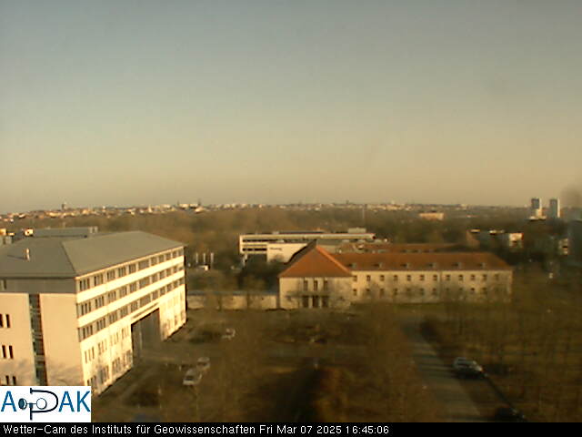 https://wdaten.geo.uni-halle.de/bitmaps/image25-03-07_16-45-06-77.jpg  25-03-07 16:45:06 