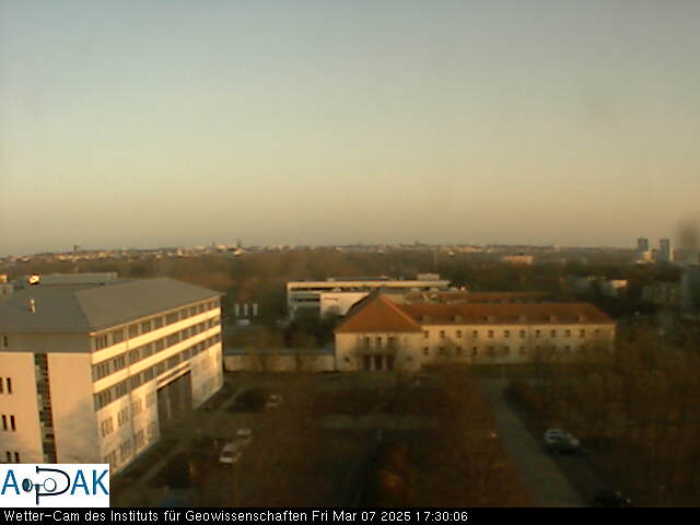 https://wdaten.geo.uni-halle.de/bitmaps/image25-03-07_17-30-06-78.jpg  25-03-07 17:30:06 