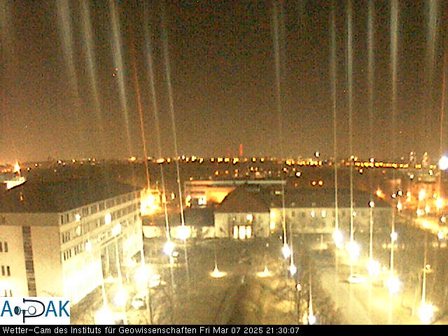 https://wdaten.geo.uni-halle.de/bitmaps/image25-03-07_21-30-07-99.jpg  25-03-07 21:30:07 