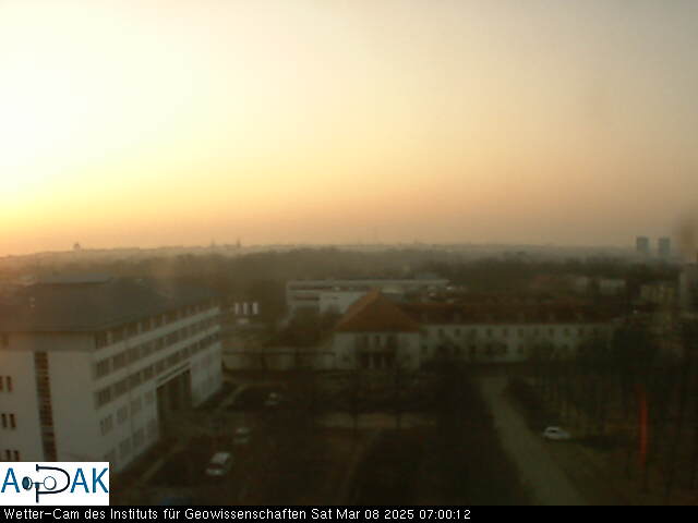 https://wdaten.geo.uni-halle.de/bitmaps/image25-03-08_07-00-12-43.jpg  25-03-08 07:00:12 