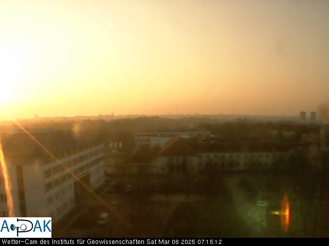 https://wdaten.geo.uni-halle.de/bitmaps/image25-03-08_07-15-12-44.jpg  25-03-08 07:15:12 