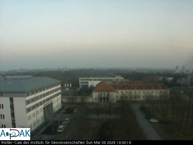 https://wdaten.geo.uni-halle.de/bitmaps/image25-03-09_18-00-18-43.jpg  25-03-09 18:00:18 