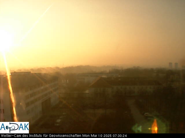https://wdaten.geo.uni-halle.de/bitmaps/image25-03-10_07-30-24-22.jpg  25-03-10 07:30:24 