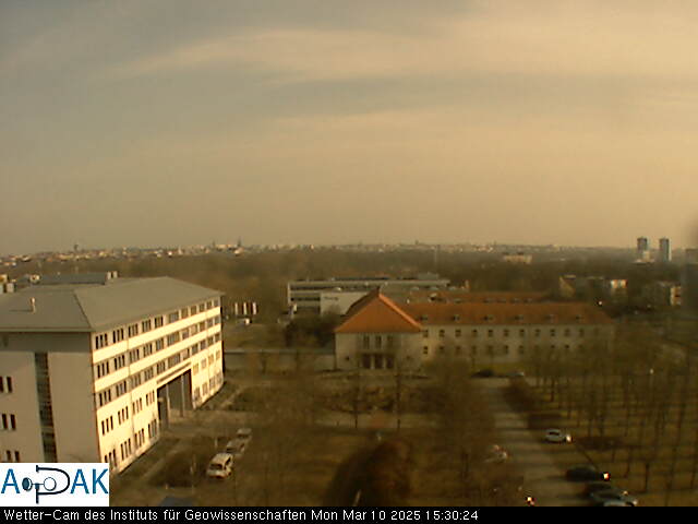https://wdaten.geo.uni-halle.de/bitmaps/image25-03-10_15-30-24-42.jpg  25-03-10 15:30:24 