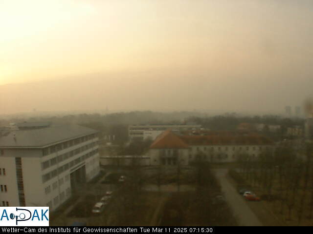 https://wdaten.geo.uni-halle.de/bitmaps/image25-03-11_07-15-30-23.jpg  25-03-11 07:15:30 
