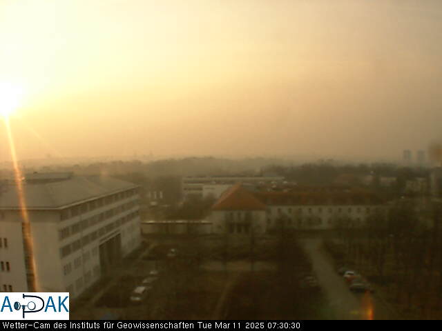 https://wdaten.geo.uni-halle.de/bitmaps/image25-03-11_07-30-30-24.jpg  25-03-11 07:30:30 