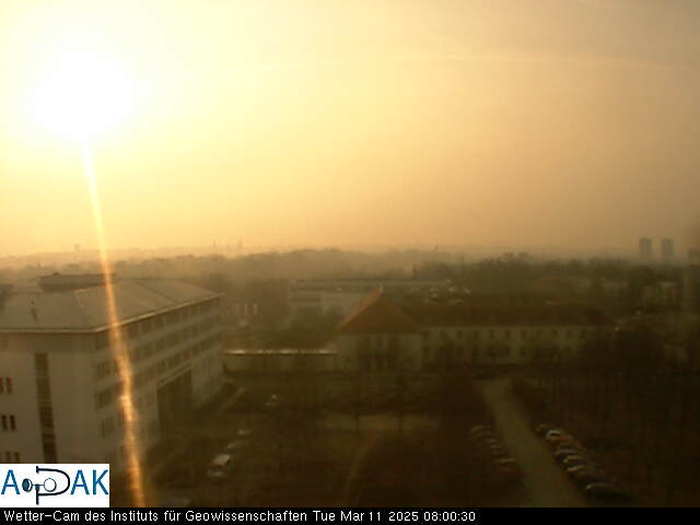 https://wdaten.geo.uni-halle.de/bitmaps/image25-03-11_08-00-30-25.jpg  25-03-11 08:00:30 