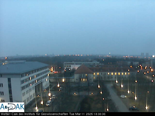 https://wdaten.geo.uni-halle.de/bitmaps/image25-03-11_18-30-30-53.jpg  25-03-11 18:30:30 
