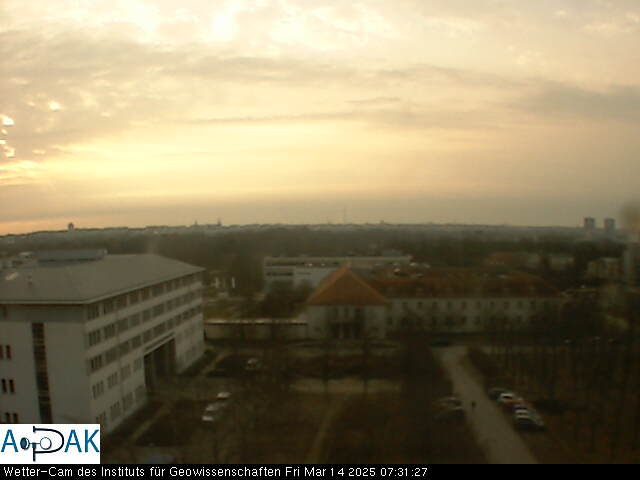 https://wdaten.geo.uni-halle.de/bitmaps/image25-03-14_07-31-27-56.jpg  25-03-14 07:31:27 