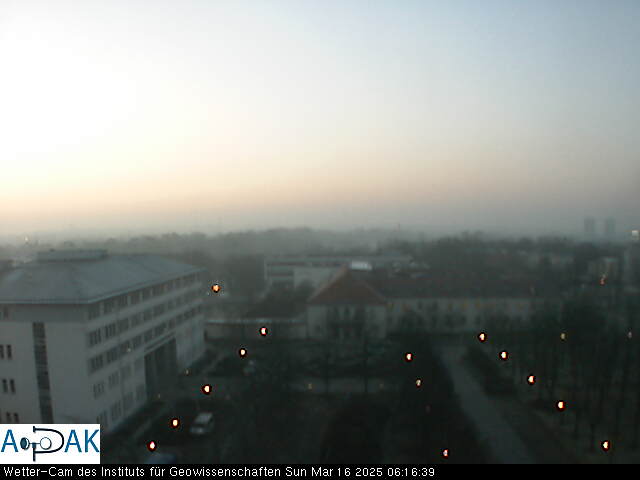 https://wdaten.geo.uni-halle.de/bitmaps/image25-03-16_06-16-39-20.jpg  25-03-16 06:16:39 