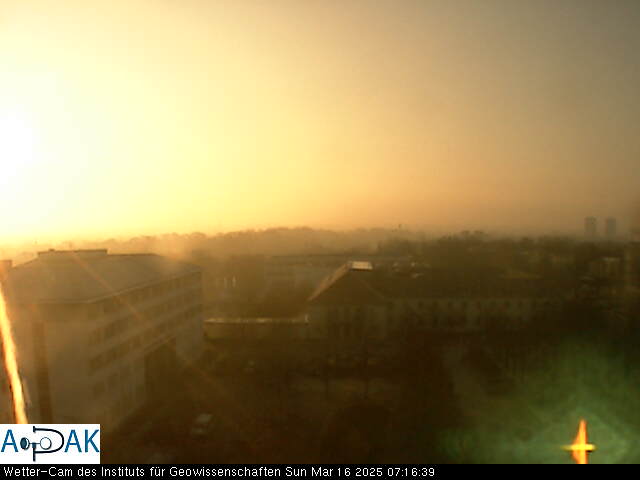 https://wdaten.geo.uni-halle.de/bitmaps/image25-03-16_07-16-39-23.jpg  25-03-16 07:16:39 