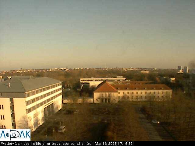 https://wdaten.geo.uni-halle.de/bitmaps/image25-03-16_17-16-39-48.jpg  25-03-16 17:16:39 