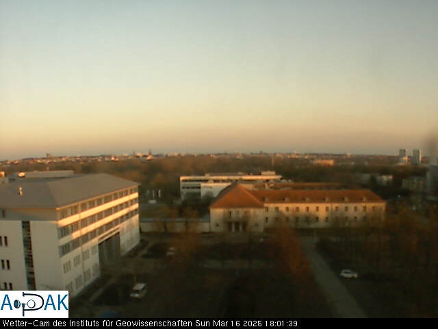 https://wdaten.geo.uni-halle.de/bitmaps/image25-03-16_18-01-39-50.jpg  25-03-16 18:01:39 