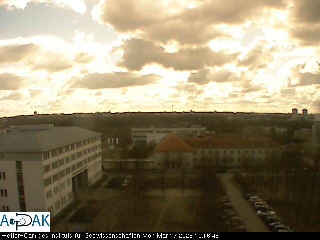 https://wdaten.geo.uni-halle.de/bitmaps/image25-03-17_10-16-45-13.jpg  25-03-17 10:16:45 