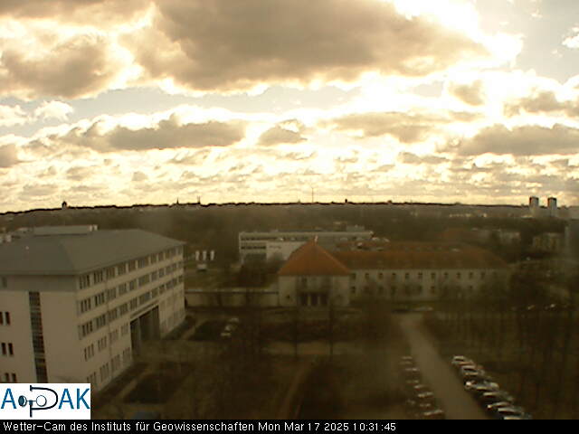 https://wdaten.geo.uni-halle.de/bitmaps/image25-03-17_10-31-45-14.jpg  25-03-17 10:31:45 
