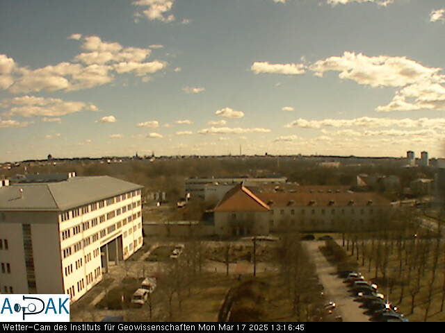 https://wdaten.geo.uni-halle.de/bitmaps/image25-03-17_13-16-45-20.jpg  25-03-17 13:16:45 