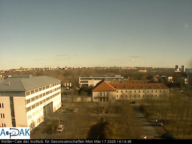 https://wdaten.geo.uni-halle.de/bitmaps/image25-03-17_16-16-45-28.jpg  25-03-17 16:16:45 
