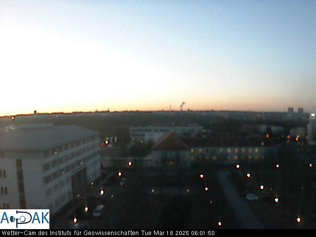 https://wdaten.geo.uni-halle.de/bitmaps/image25-03-18_06-01-50-11.jpg  25-03-18 06:01:50 