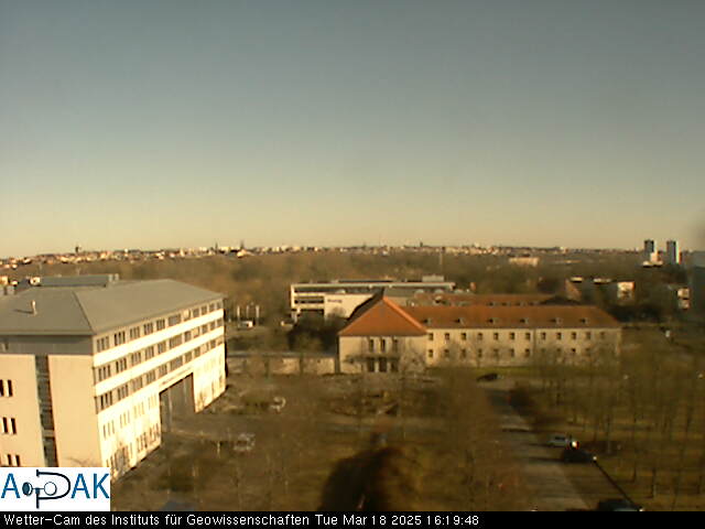 https://wdaten.geo.uni-halle.de/bitmaps/image25-03-18_16-19-48-52.jpg  25-03-18 16:19:48 