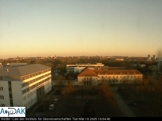 https://wdaten.geo.uni-halle.de/bitmaps/image25-03-18_18-04-48-57.jpg  25-03-18 18:04:48 