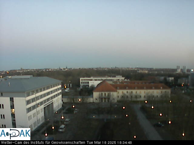 https://wdaten.geo.uni-halle.de/bitmaps/image25-03-18_18-34-48-57.jpg  25-03-18 18:34:48 