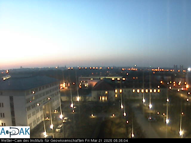 https://wdaten.geo.uni-halle.de/bitmaps/image25-03-21_05-35-04-74.jpg  25-03-21 05:35:04 