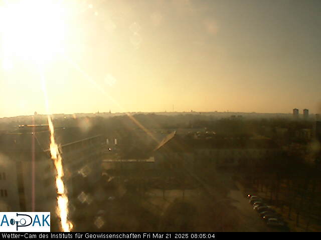 https://wdaten.geo.uni-halle.de/bitmaps/image25-03-21_08-05-04-80.jpg  25-03-21 08:05:04 