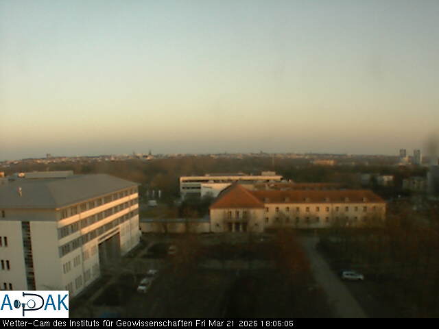 https://wdaten.geo.uni-halle.de/bitmaps/image25-03-21_18-05-05-04.jpg  25-03-21 18:05:05 
