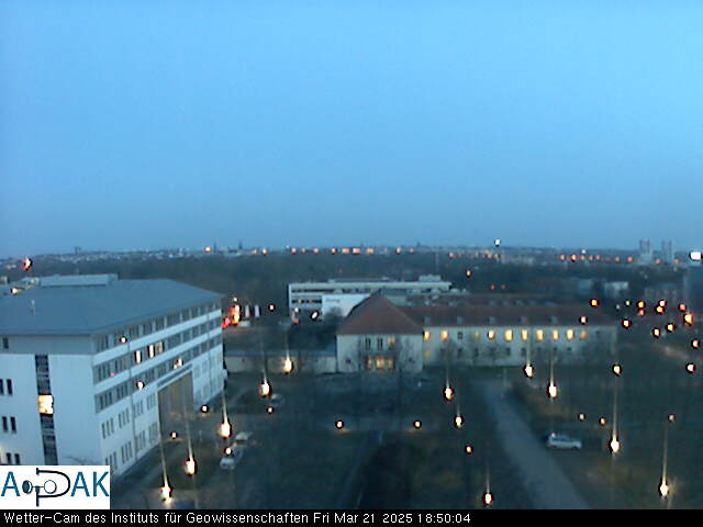 https://wdaten.geo.uni-halle.de/bitmaps/image25-03-21_18-50-05-06.jpg  25-03-21 18:50:05 