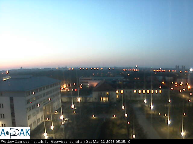 https://wdaten.geo.uni-halle.de/bitmaps/image25-03-22_05-35-10-32.jpg  25-03-22 05:35:10 
