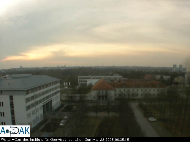 https://wdaten.geo.uni-halle.de/bitmaps/image25-03-23_06-35-15-89.jpg  25-03-23 06:35:15 