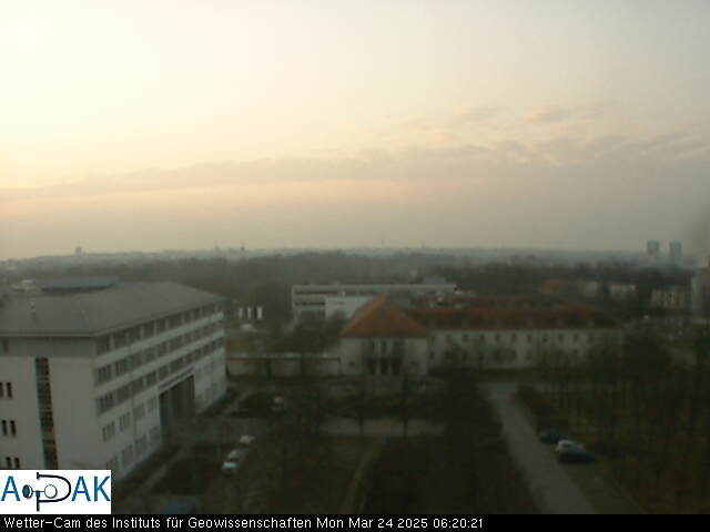 https://wdaten.geo.uni-halle.de/bitmaps/image25-03-24_06-20-21-46.jpg  25-03-24 06:20:21 