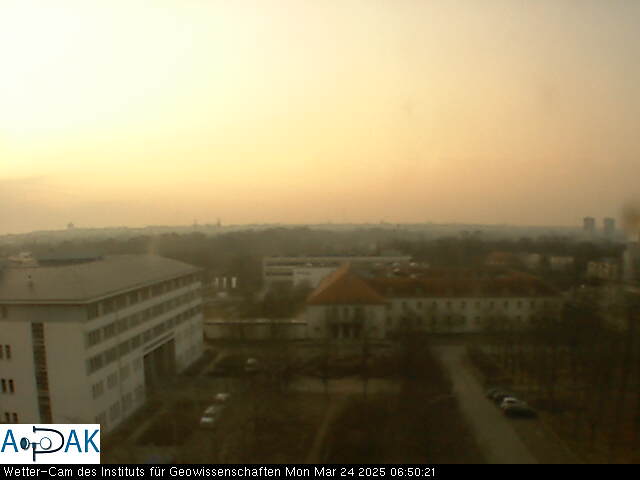 https://wdaten.geo.uni-halle.de/bitmaps/image25-03-24_06-50-21-47.jpg  25-03-24 06:50:21 