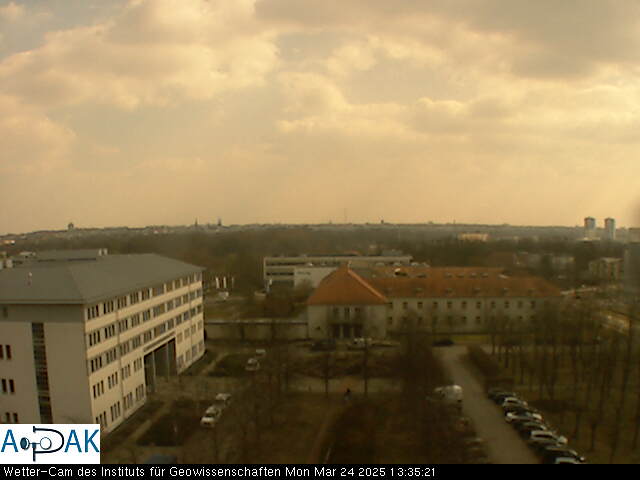 https://wdaten.geo.uni-halle.de/bitmaps/image25-03-24_13-35-21-61.jpg  25-03-24 13:35:21 