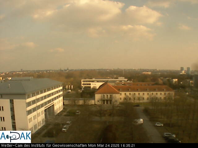 https://wdaten.geo.uni-halle.de/bitmaps/image25-03-24_16-35-21-69.jpg  25-03-24 16:35:21 