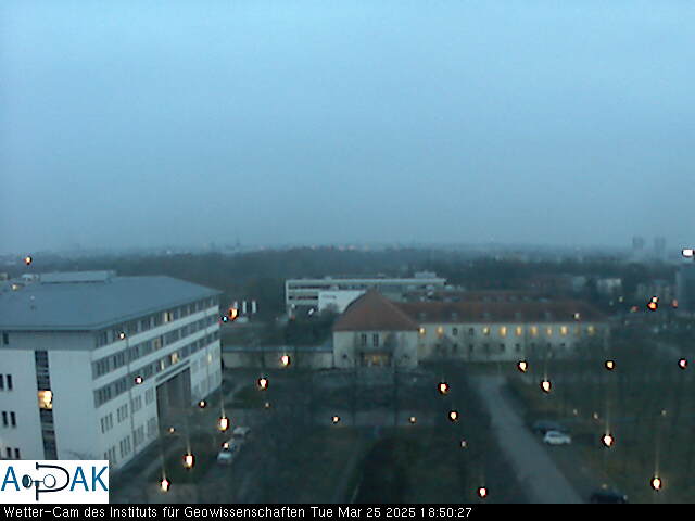 https://wdaten.geo.uni-halle.de/bitmaps/image25-03-25_18-50-27-04.jpg  25-03-25 18:50:27 