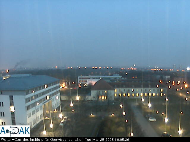 https://wdaten.geo.uni-halle.de/bitmaps/image25-03-25_19-05-27-04.jpg  25-03-25 19:05:27 