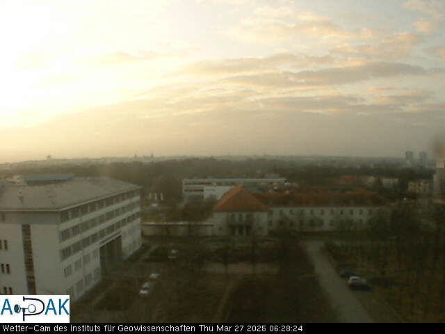 https://wdaten.geo.uni-halle.de/bitmaps/image25-03-27_06-28-24-75.jpg  25-03-27 06:28:24 