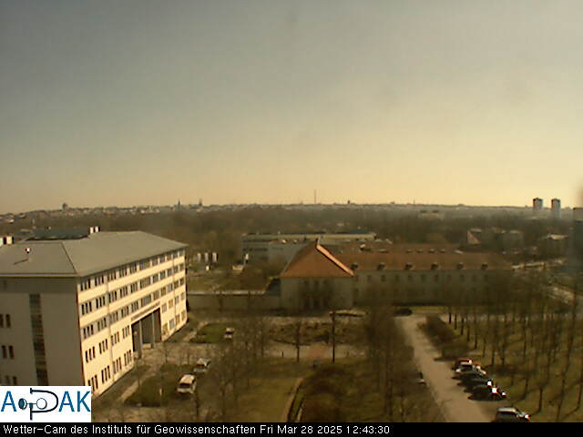 https://wdaten.geo.uni-halle.de/bitmaps/image25-03-28_12-43-30-06.jpg  25-03-28 12:43:30 