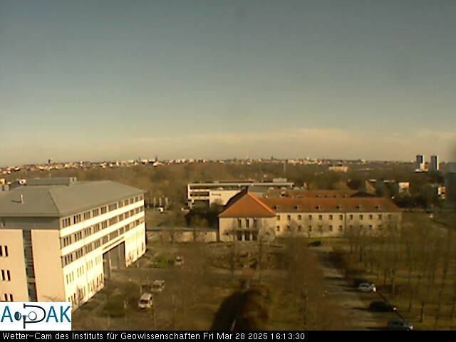 https://wdaten.geo.uni-halle.de/bitmaps/image25-03-28_16-13-30-12.jpg  25-03-28 16:13:30 