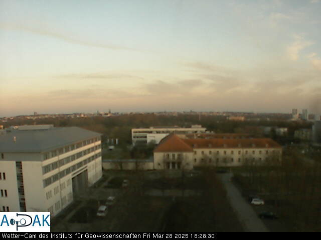 https://wdaten.geo.uni-halle.de/bitmaps/image25-03-28_18-28-30-22.jpg  25-03-28 18:28:30 